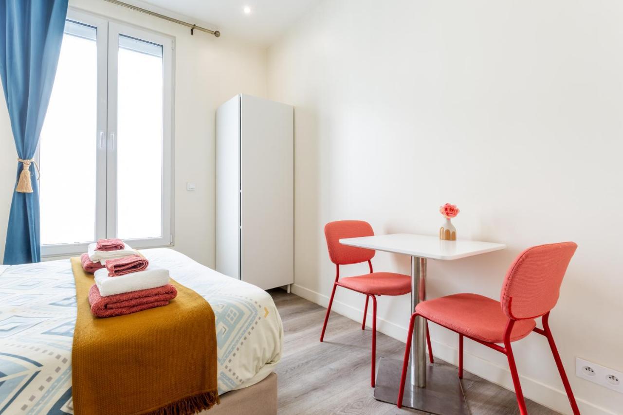 סן-קואן Staylib - Chic And Cosy 2 Rooms Porte De Montmartre מראה חיצוני תמונה